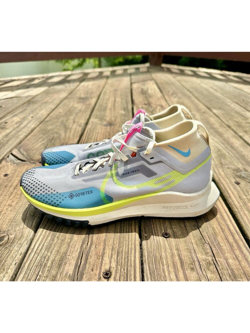 Nike React Pegasus Trail 4 Gray Running Shoes Gore-Tex Size 7.5 Men 9 Women